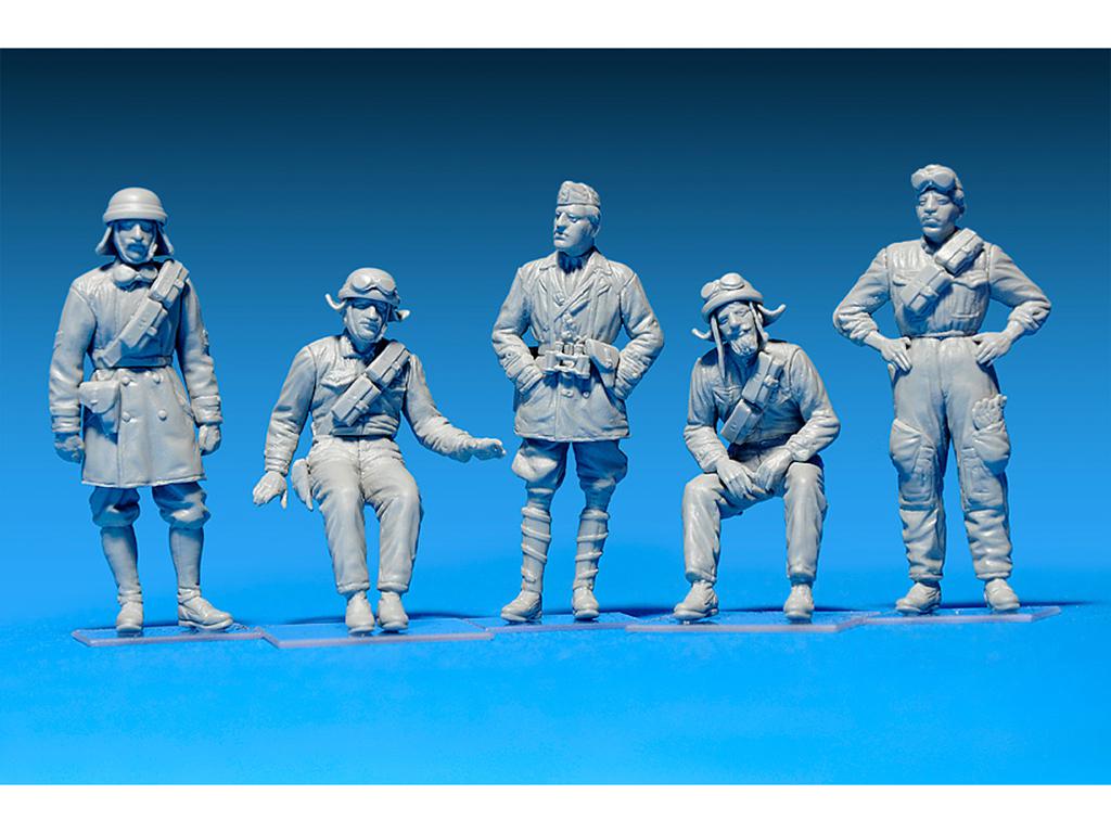 Italian Tank Crew. Resin Heads (Vista 3)