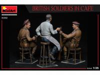 Soldados Británicos en Cafe (Vista 11)