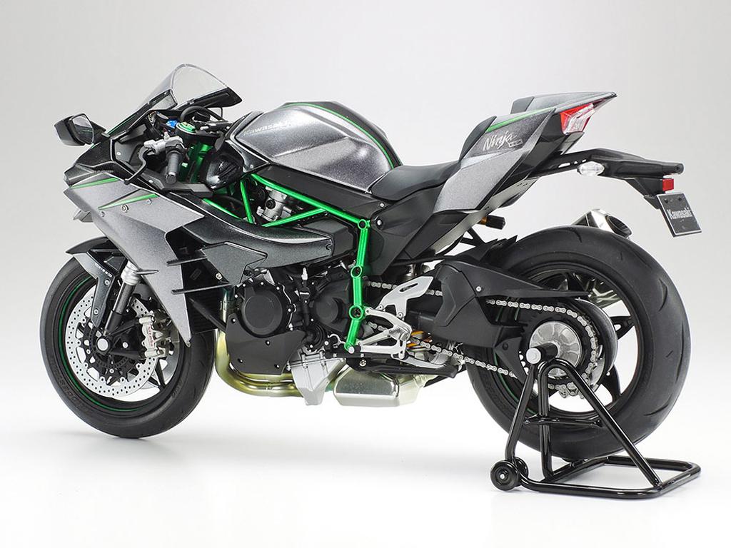 Kawasaki Ninja H2 Carbon (Vista 4)